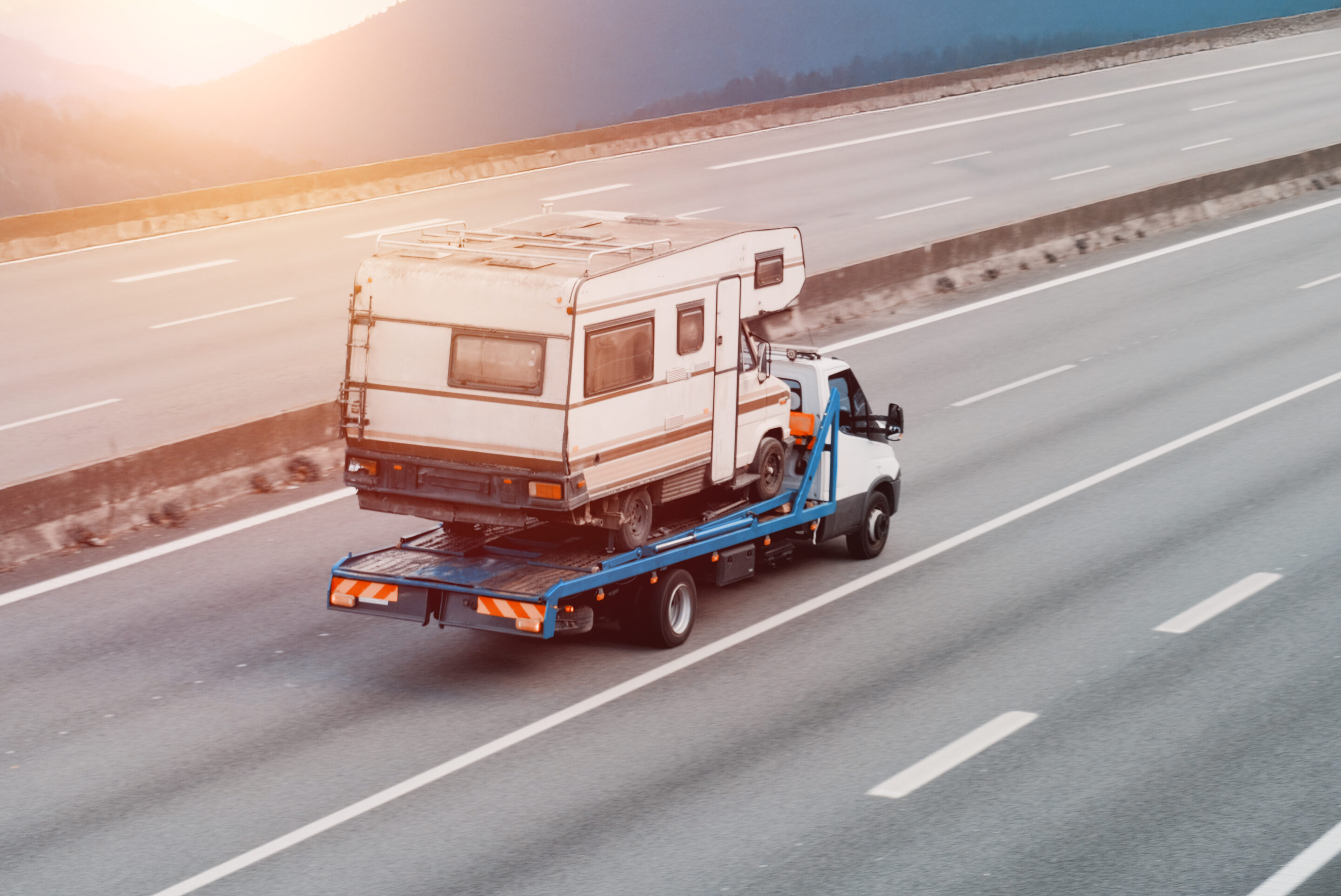 Motorplex Saves the Day with On-Site, Expert Towing, and In-Shop Motorhome Repairs - 04