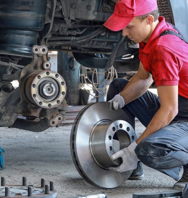 Semi-Truck Brake Maintenance Tips